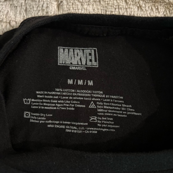 NWOT Marvel Deadpool “Mercenary for Hire” Unisex Medium Black - Picture 6 of 8